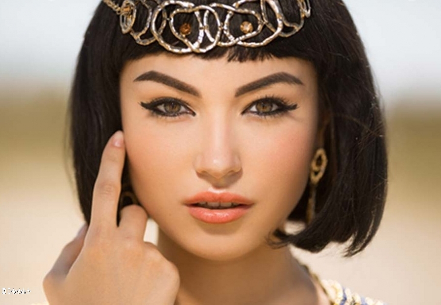 Belle femme égyptienne de type kabyle