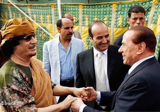 La rencontre en Libye entre Berlusconi et Kadhafi, le 30 aot