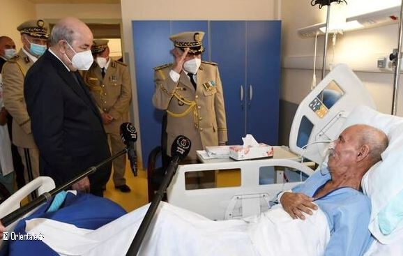 Le chef du Front Polisario reoit la visite du prsident algrien aprs son retour au pays