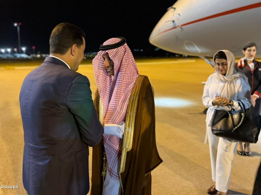 Le Ministre saoudien du Tourisme, lors de son arrive  Alger