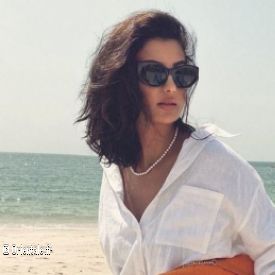 Femme égyptienne à la plage